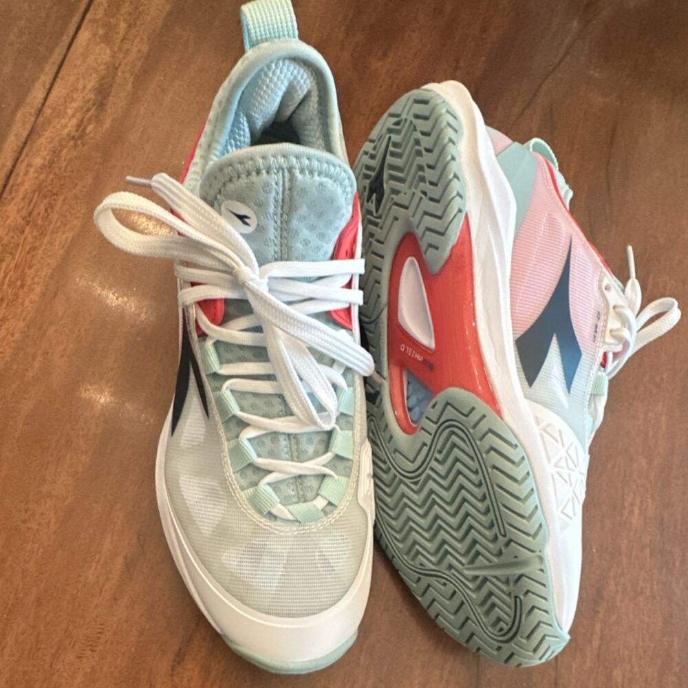 Diadora Tennis Sneakers 8.5 New!